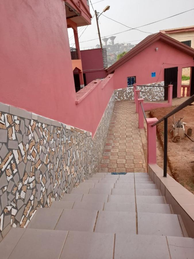 Britannia Hotel Cmr Yaoundé Zewnętrze zdjęcie