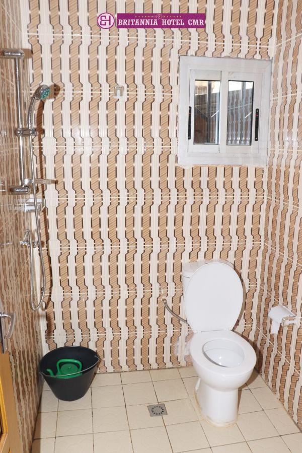 Britannia Hotel Cmr Yaoundé Zewnętrze zdjęcie