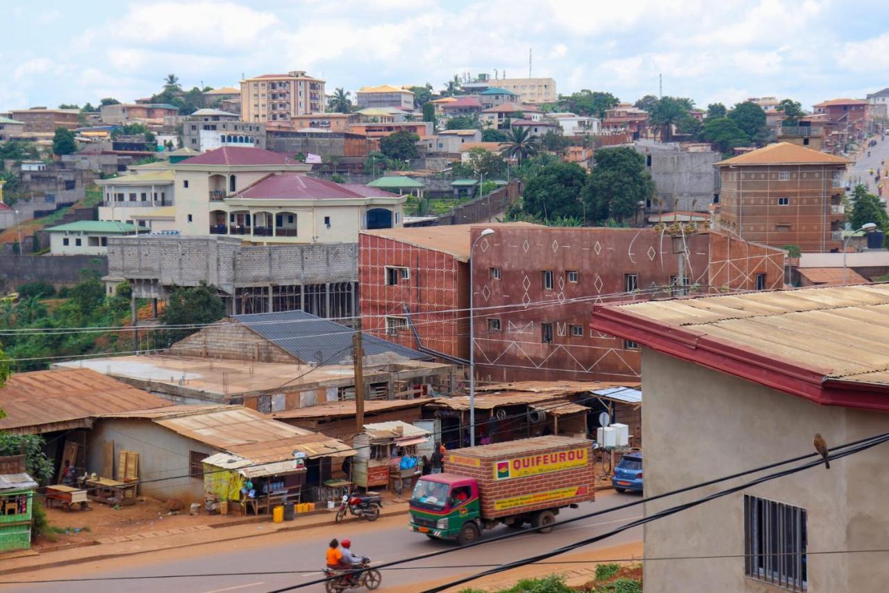 Britannia Hotel Cmr Yaoundé Zewnętrze zdjęcie
