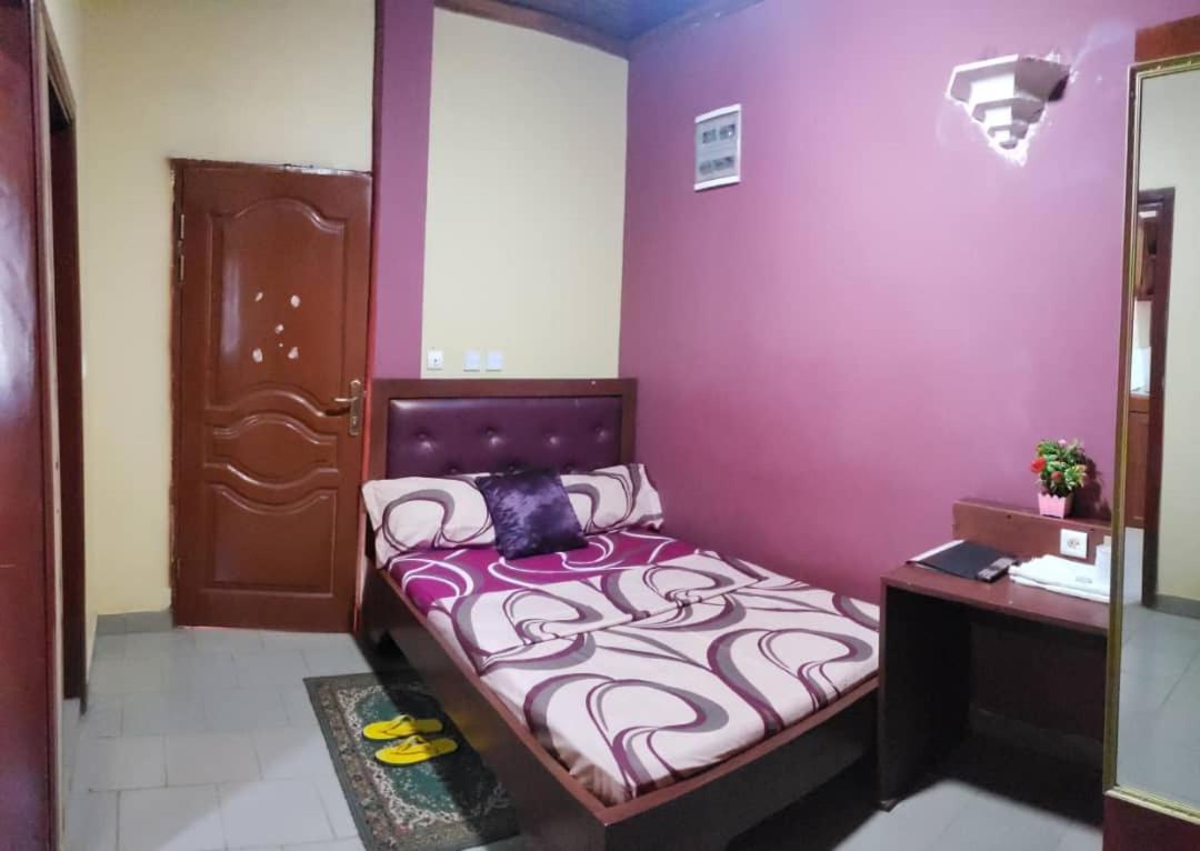 Britannia Hotel Cmr Yaoundé Zewnętrze zdjęcie